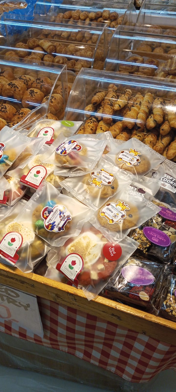 Produk jajanan pasar terkurasi