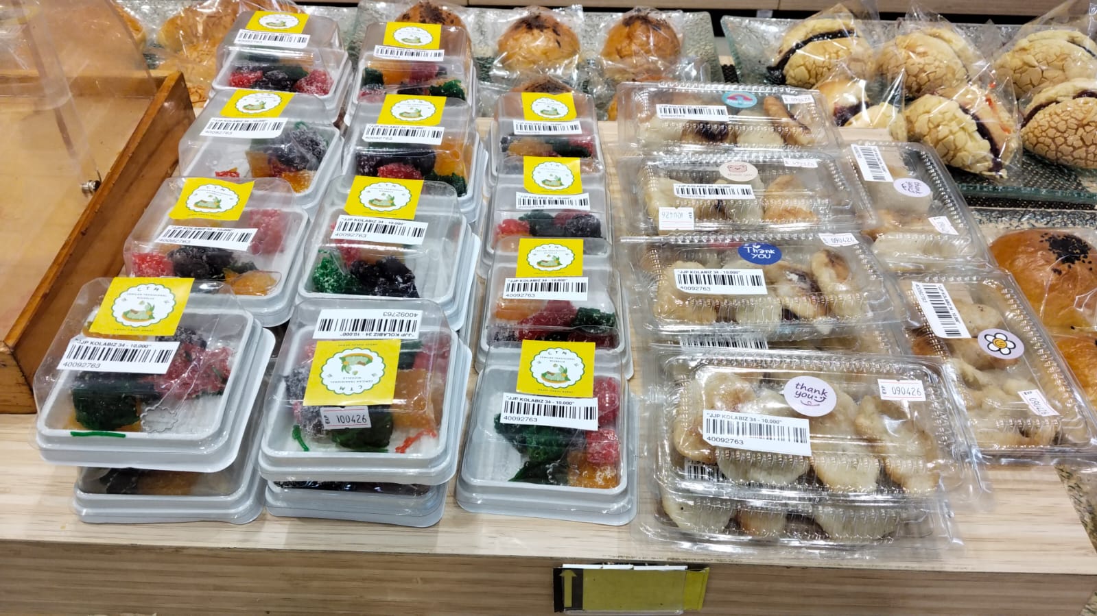 Produk jajanan pasar terkurasi